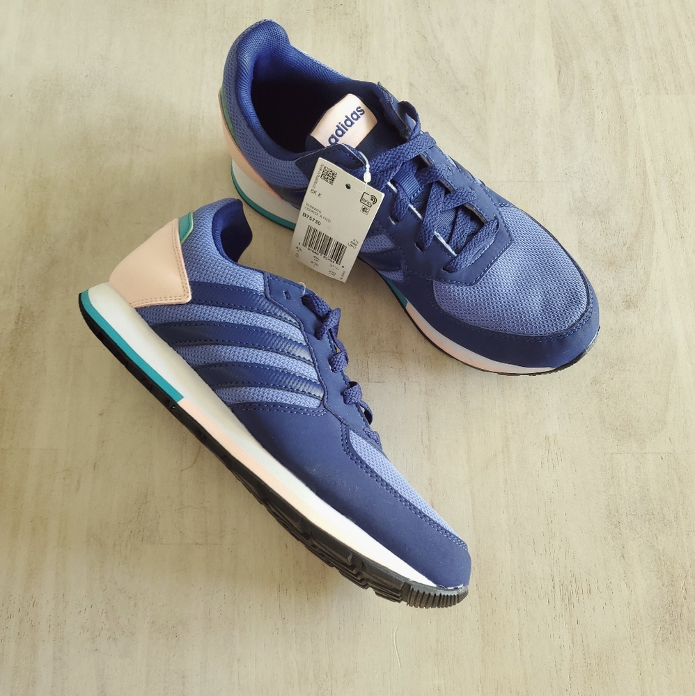 NWT ADIDAS Course A Pied running shoes